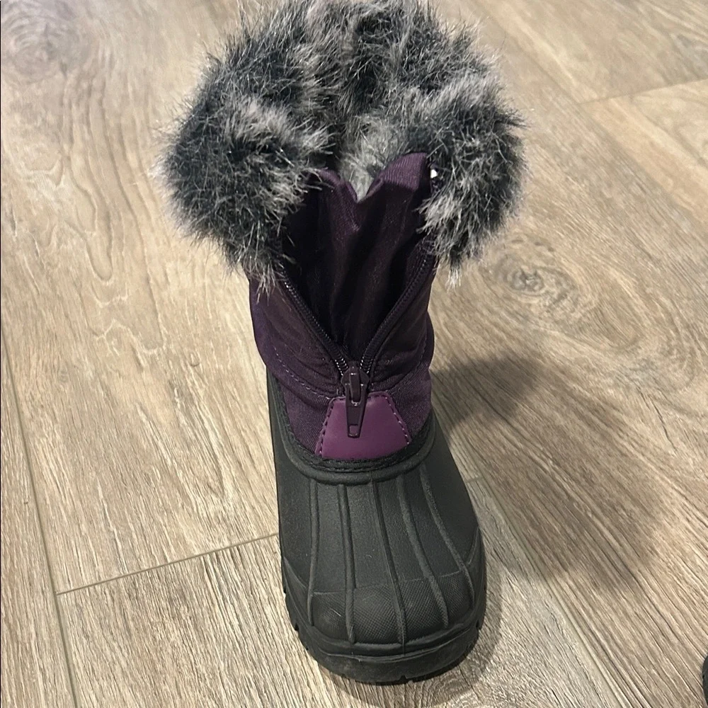 Purple and Black Kids Winter Boots Size 10‎